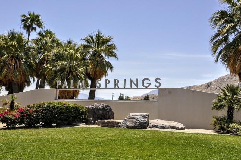 Serene 4 Bed 3 Bath Heated Pool Natural Backyard Heart Of Palm Springs Exterior foto